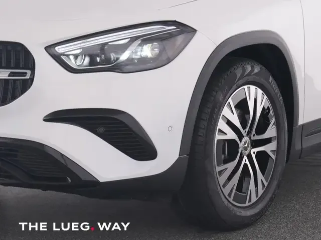 Mercedes-Benz GLA 200