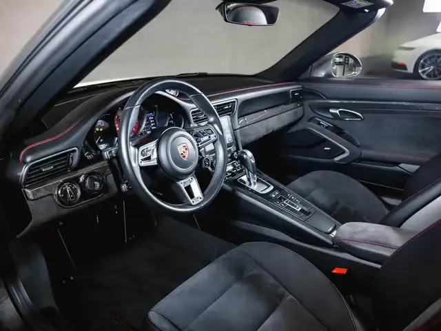 Porsche 991