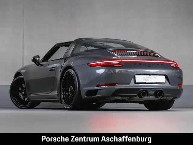 Porsche 991