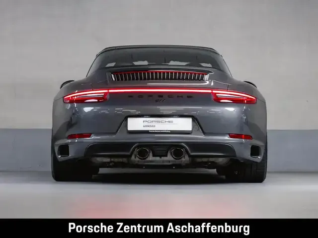 Porsche 991