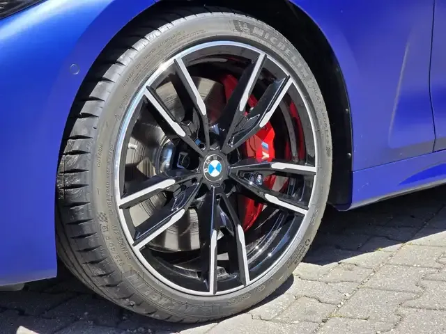 BMW 440