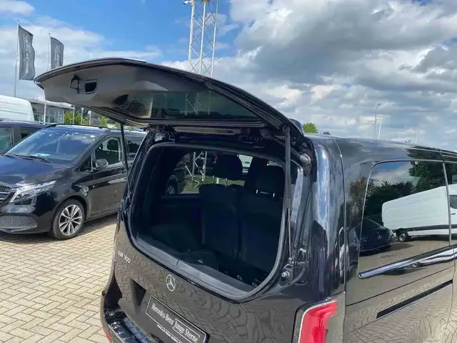 Mercedes-Benz EQV 300