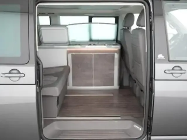 Volkswagen T6.1 California