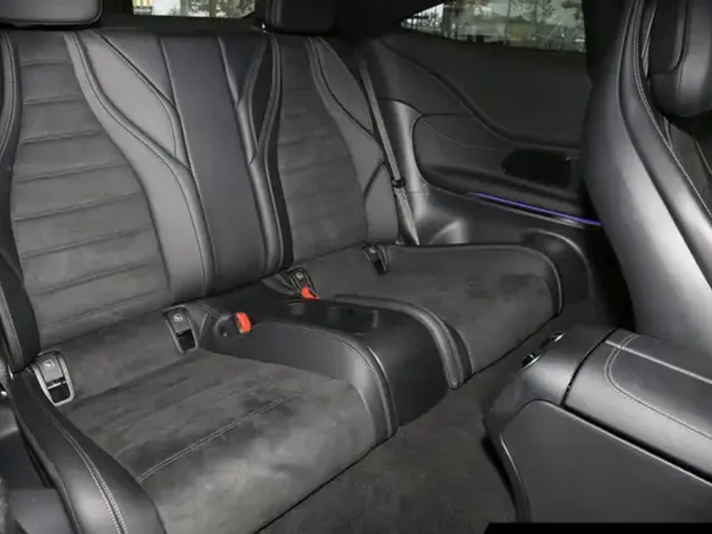 Mercedes-Benz CLE 200