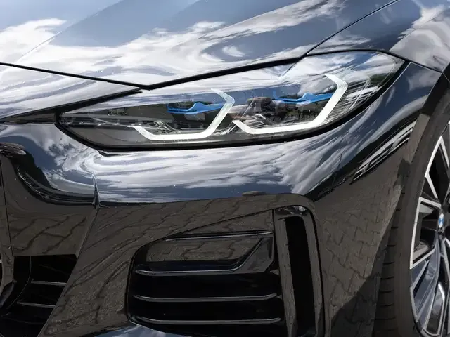 BMW 440