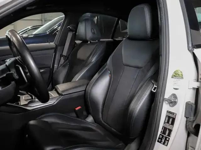 BMW 340