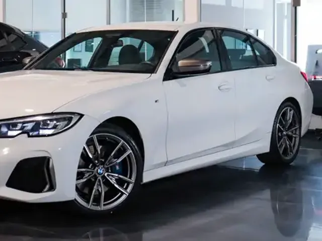 BMW 340