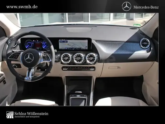 Mercedes-Benz EQA 300