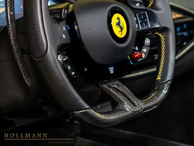 Ferrari SF90 Spider