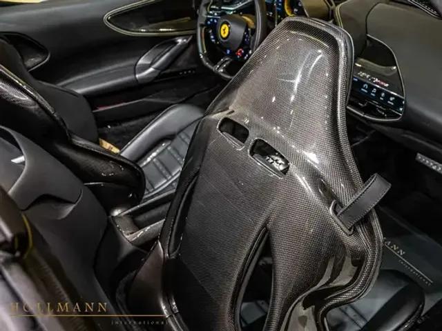 Ferrari SF90 Spider