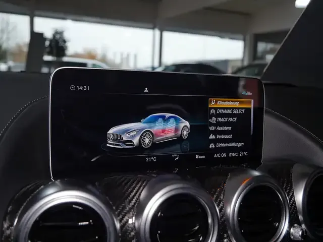 Mercedes-Benz AMG GT