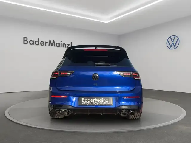 Volkswagen Golf R