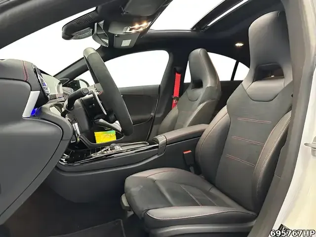 Mercedes-Benz CLA 45 AMG