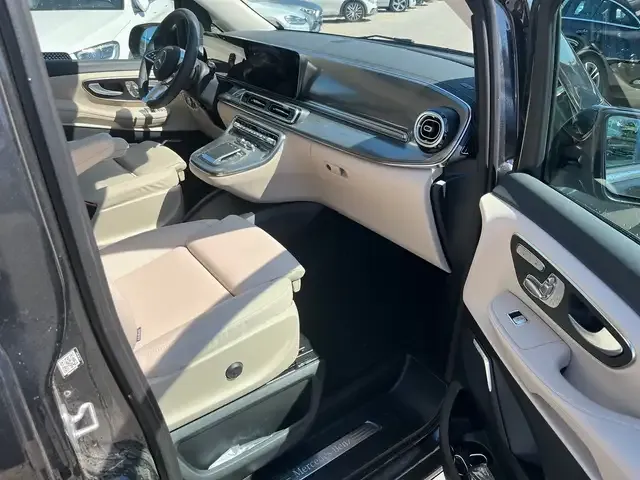 Mercedes-Benz V 300