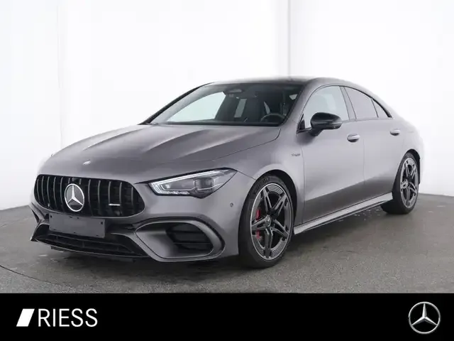 Mercedes-Benz CLA 45 AMG