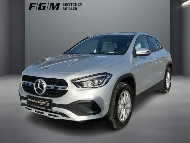 Mercedes-Benz GLA 250