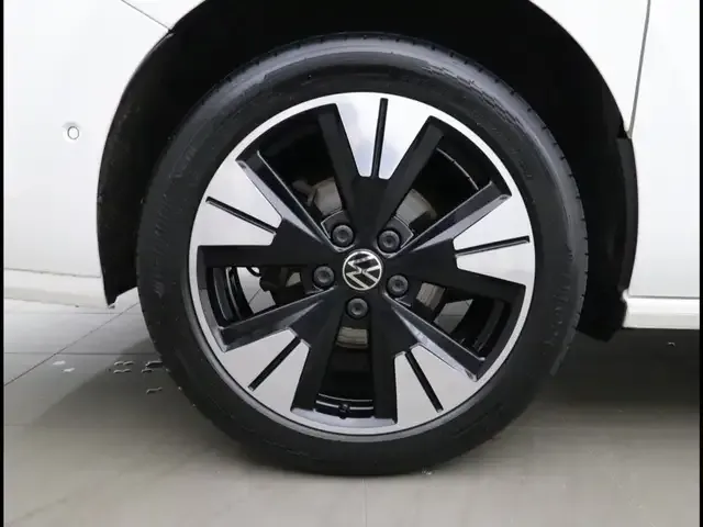 Volkswagen T7 California