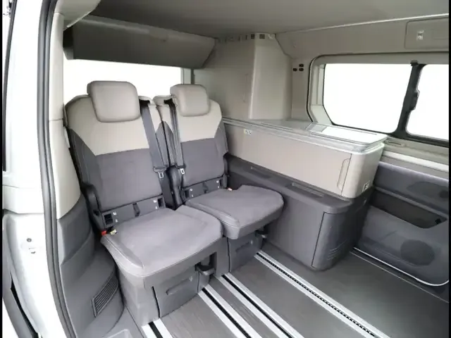 Volkswagen T7 California