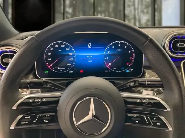 Mercedes-Benz CLE 200