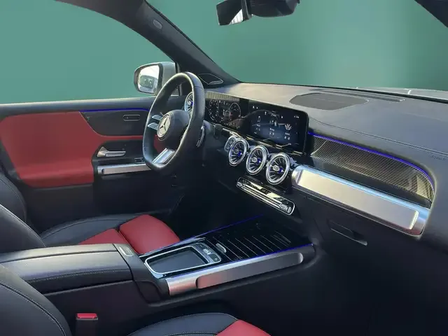 Mercedes-Benz GLB 200