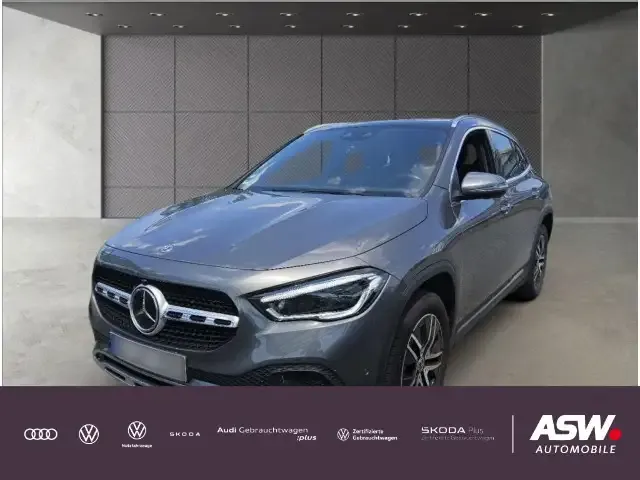 Mercedes-Benz GLA 250