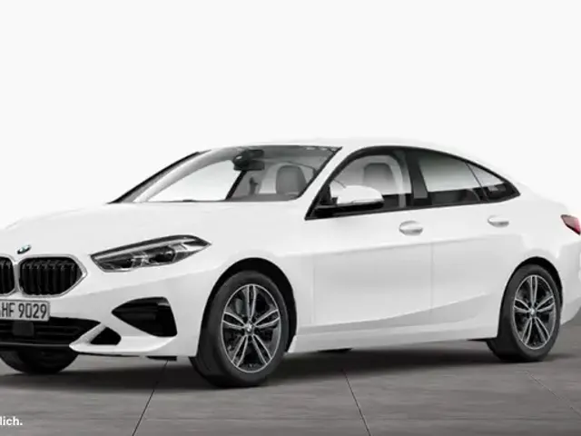 BMW 218