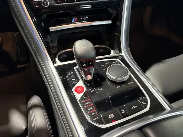 BMW M8