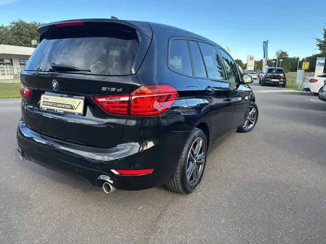 BMW 218