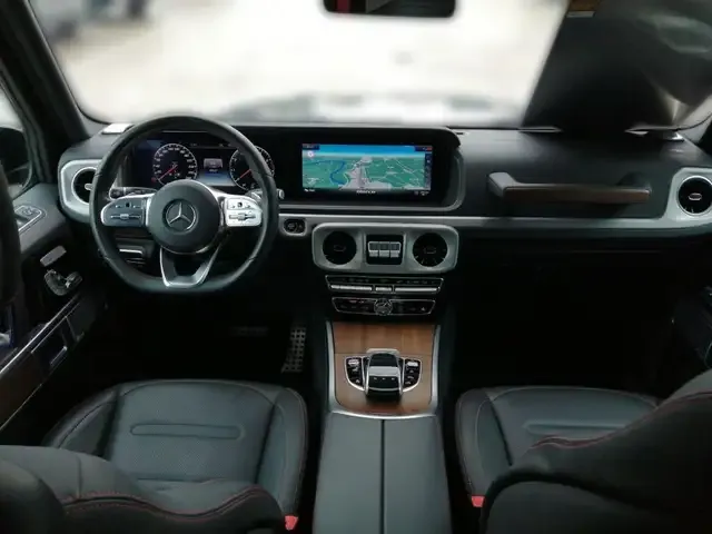 Mercedes-Benz G 500