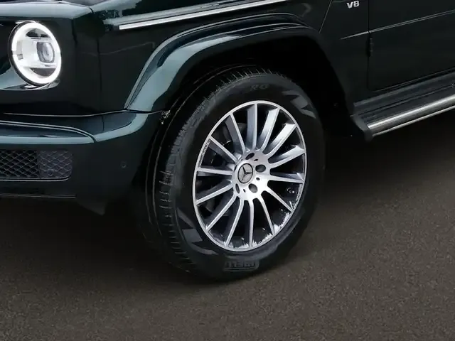 Mercedes-Benz G 500