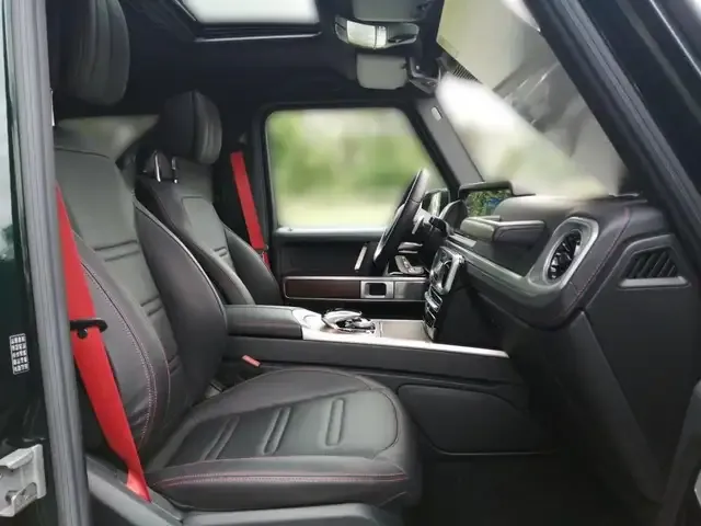 Mercedes-Benz G 500