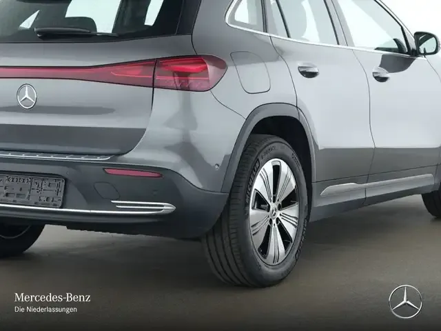 Mercedes-Benz EQA 250