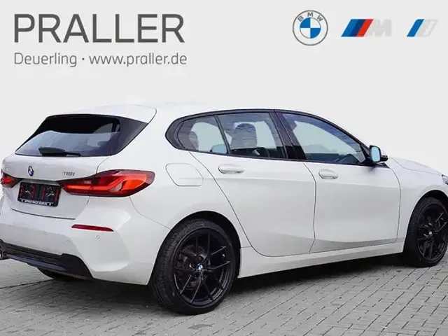 BMW 118