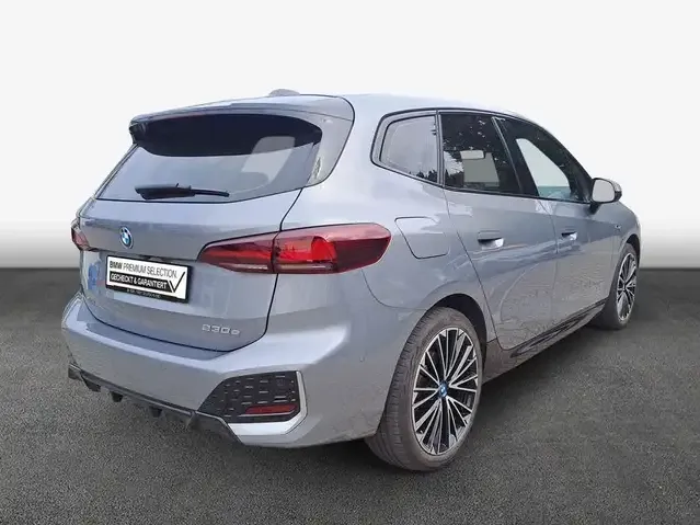 BMW 230