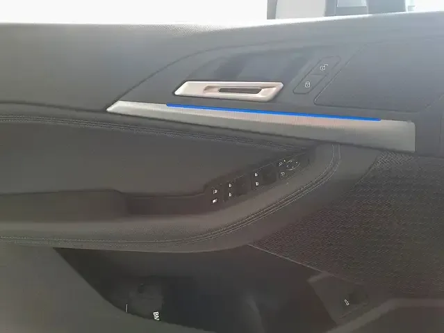 BMW 230