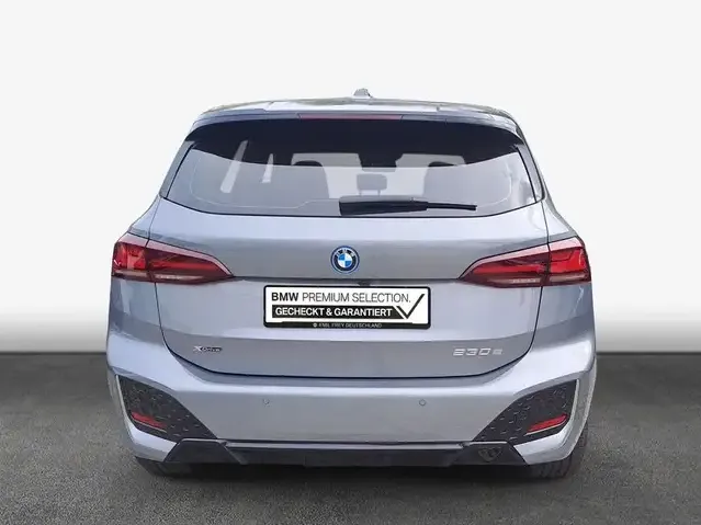 BMW 230
