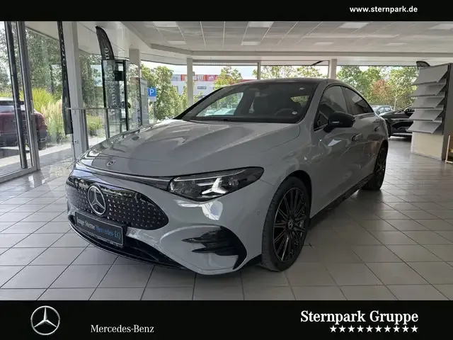 Mercedes-Benz CLA 350
