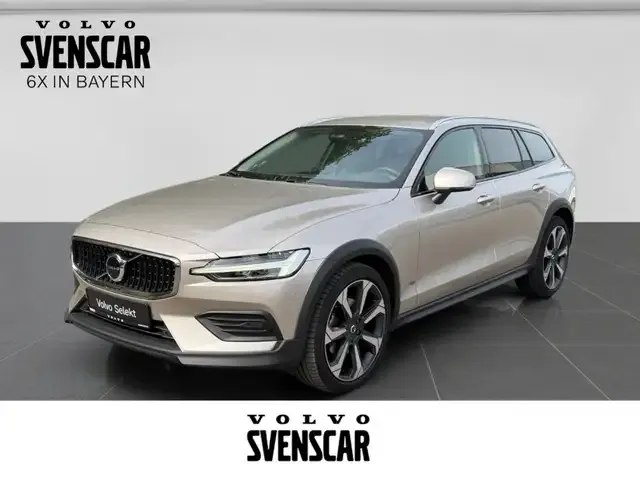 Volvo V60 Cross Country