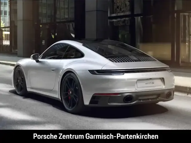 Porsche 992