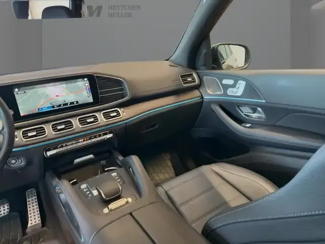 Mercedes-Benz GLS 400