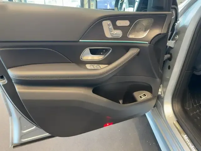 Mercedes-Benz GLS 400