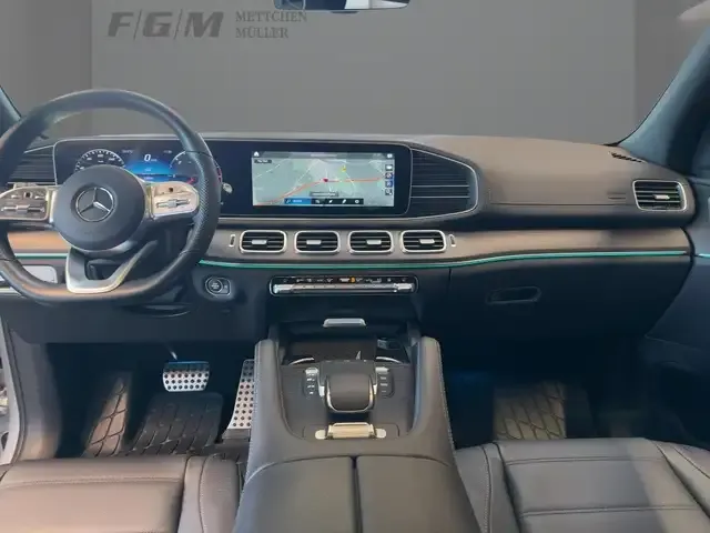 Mercedes-Benz GLS 400