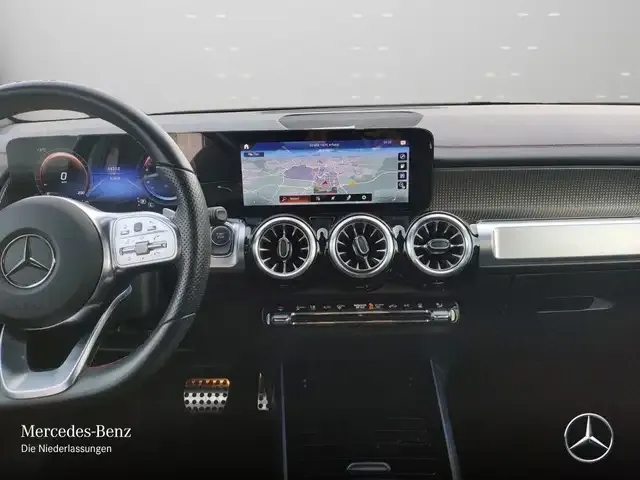 Mercedes-Benz EQB 350