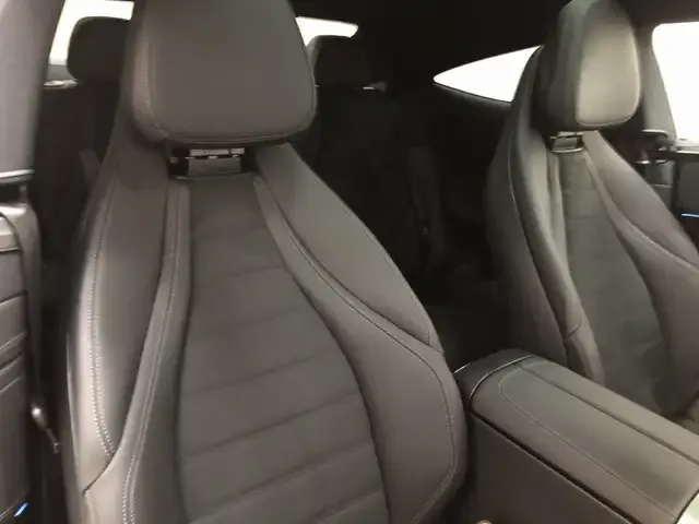 Mercedes-Benz CLE 220