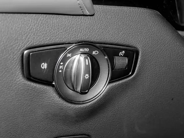 Mercedes-Benz EQC 400