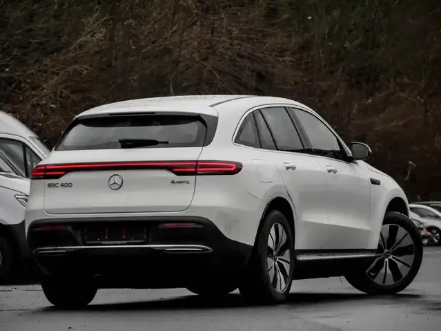 Mercedes-Benz EQC 400