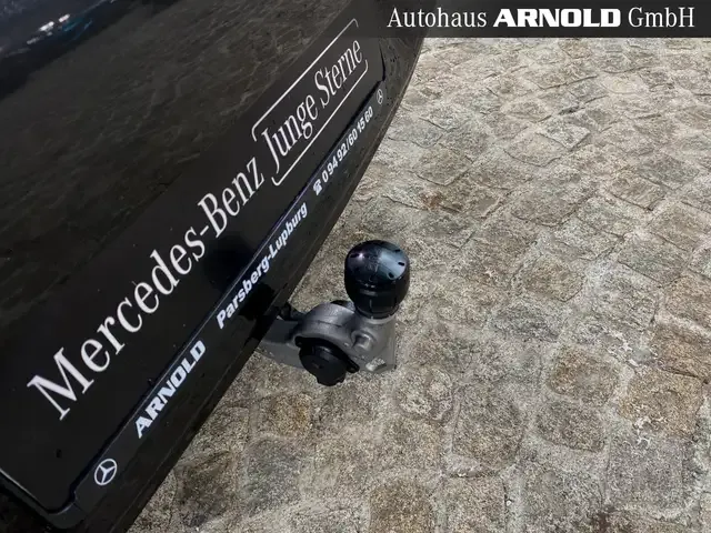 Mercedes-Benz EQE 300