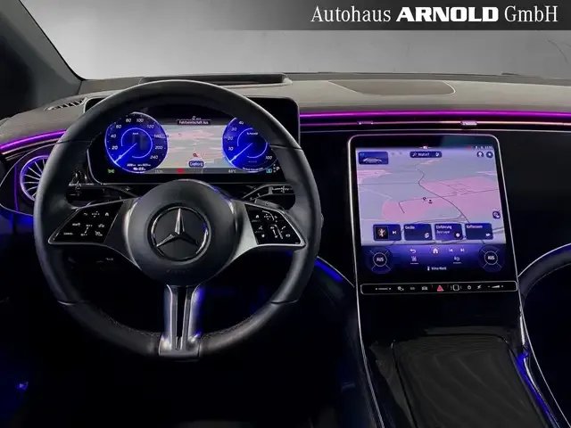 Mercedes-Benz EQE 300