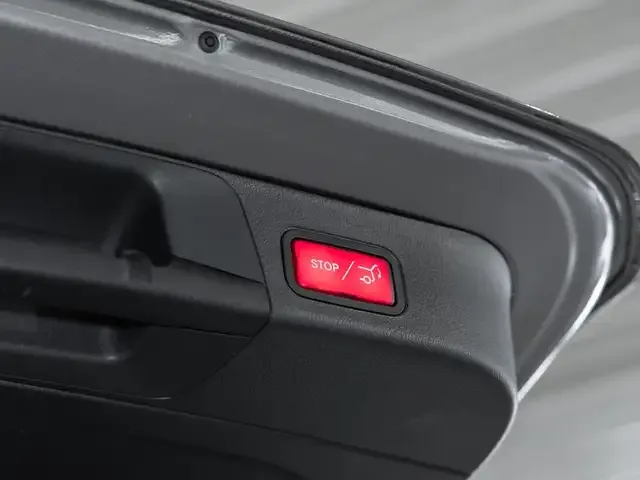 Mercedes-Benz EQB 300