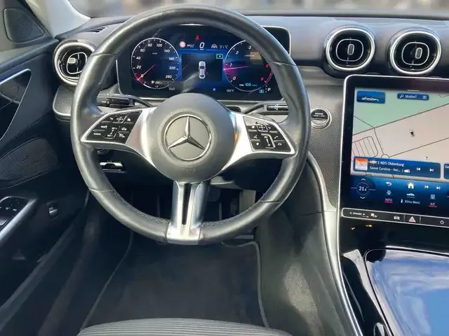 Mercedes-Benz C 220